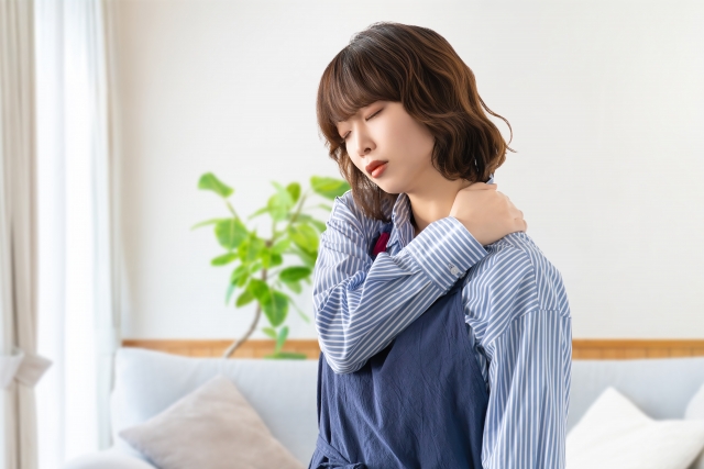 CPAP治療で肩こりや首の痛みが改善する理由｜睡眠時無呼吸・歯ぎしり・交感神経・ブロック注射を解説